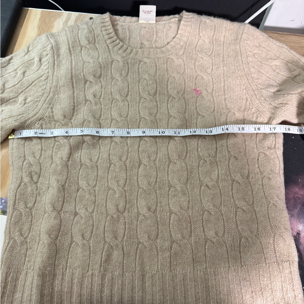Women's Vintage Abercrombie Cream Knit Sweater size large. 100% Wool. - Picture 8 of 11